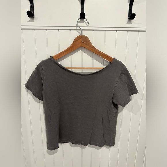 Brandy Melville t-shirt - Picture 2 of 2